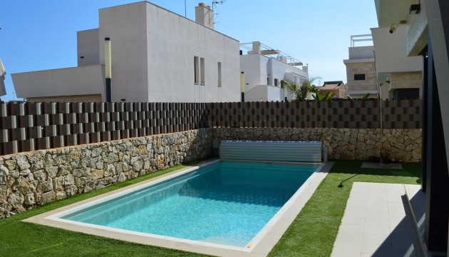 Reventa - Chalet Pareado - Pilar de la Horadada