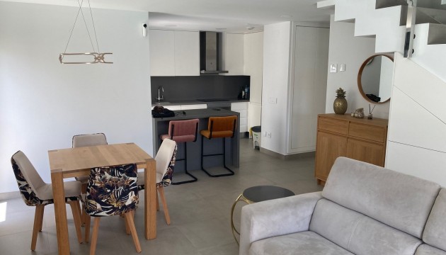 Reventa - Chalet Pareado - Pilar de la Horadada