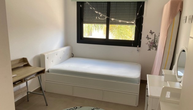 Reventa - Chalet Pareado - Pilar de la Horadada