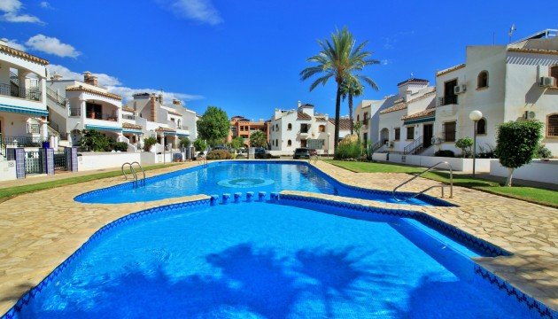Resale - Townhouse - Orihuela Costa - Villamartín