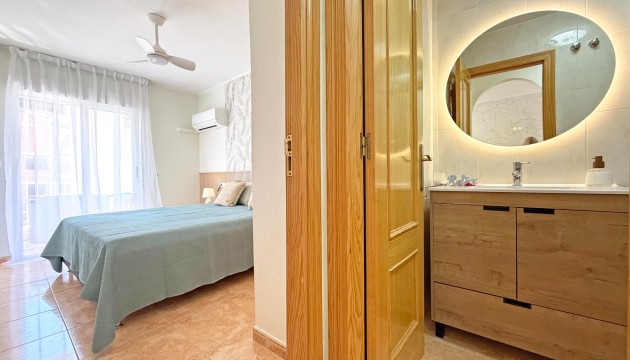 Herverkoop - Apartment - Torrevieja