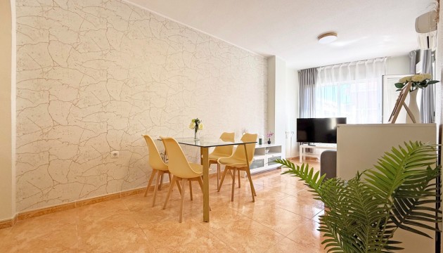 Herverkoop - Apartment - Torrevieja
