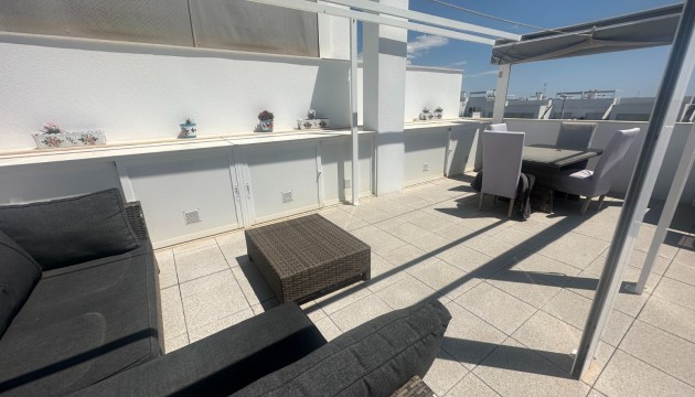 Resale - Apartment - Orihuela - Vistabella Golf
