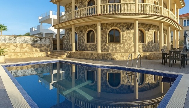 Wiederverkauf - Detached Villa - Orihuela Costa - La Zenia