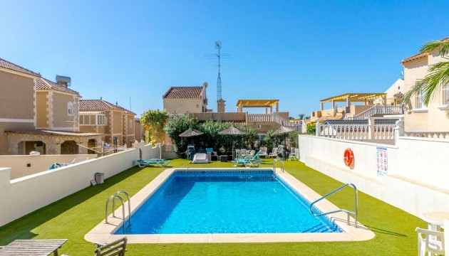 Resale - Detached Villa - Orihuela Costa - Villamartín