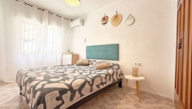 Перепродажа - Квартира - Torrevieja - Torrelamata - La Mata