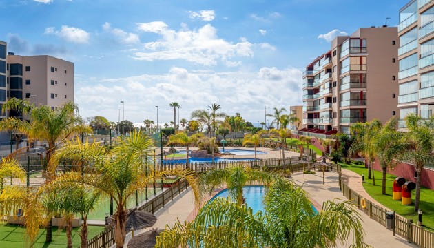 Resale - Apartment - Pilar de la Horadada - Mil Palmeras