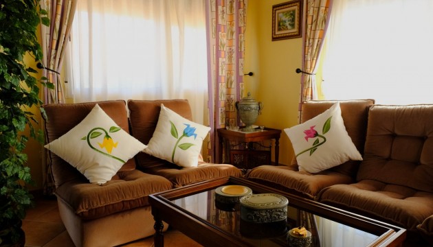 Herverkoop - Detached Villa - Orihuela