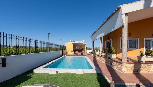 Herverkoop - Detached Villa - Orihuela