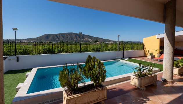Herverkoop - Detached Villa - Orihuela