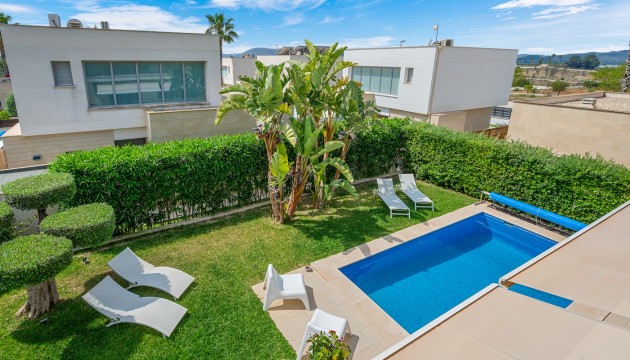 Resale - Detached Villa - Orihuela Costa - Vistabella Golf