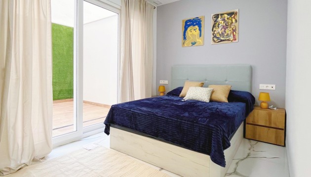 Resale - Apartment - Torrevieja - Playa del Cura