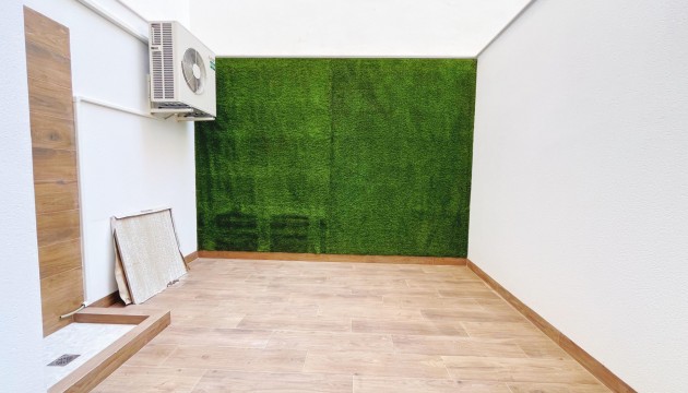 Resale - Apartment - Torrevieja - Playa del Cura