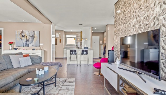 Resale - Apartment - Orihuela Costa - Villamartín