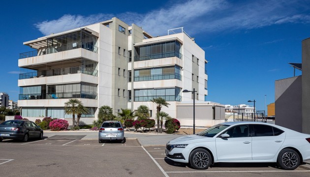 Resale - Apartment - Orihuela Costa - Villamartín