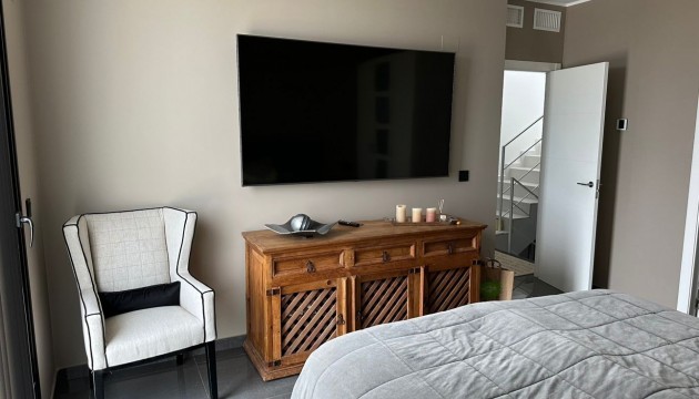 Wiederverkauf - Detached Villa - La Marina