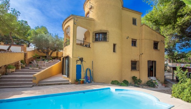 Resale - Detached Villa - Orihuela Costa - Villamartín