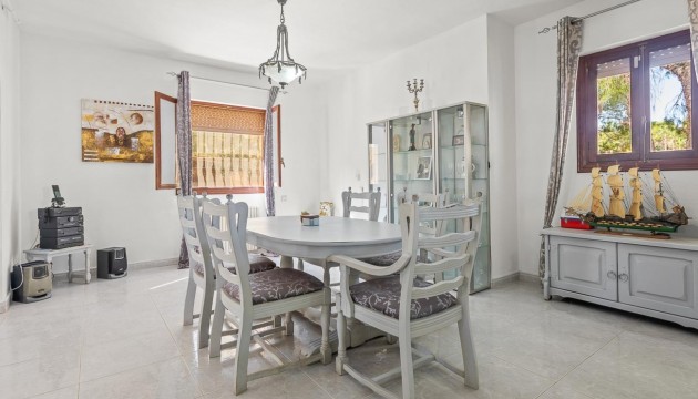 Resale - Detached Villa - Orihuela Costa - Villamartín