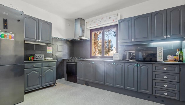 Resale - Detached Villa - Orihuela Costa - Villamartín