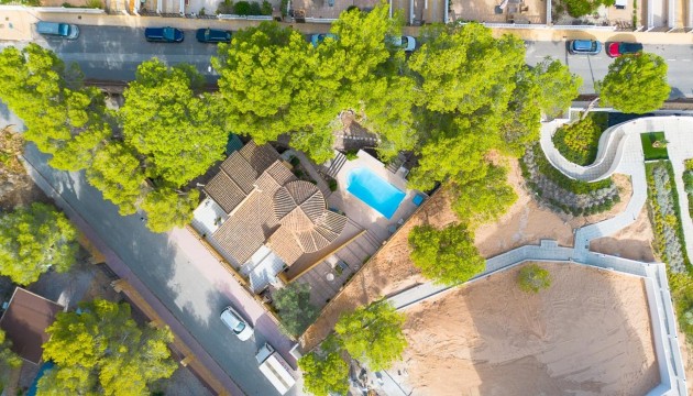 Resale - Detached Villa - Orihuela Costa - Villamartín