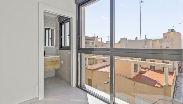 Resale - Apartment - Torrevieja - Playa del Cura