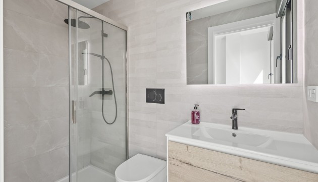 Resale - Apartment - Torrevieja - Playa del Cura