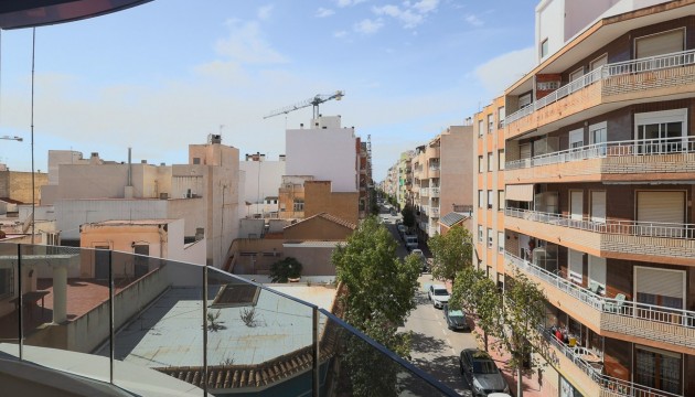 Resale - Apartment - Torrevieja - Playa del Cura