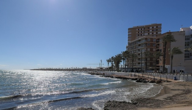 Resale - Apartment - Torrevieja - Playa del Cura