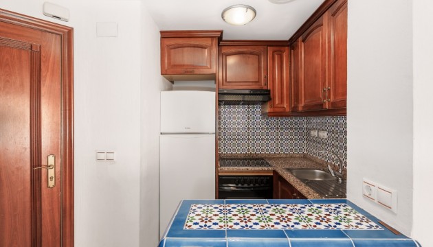 Resale - Apartment - Torrevieja - Playa de los Locos