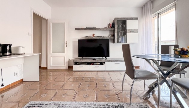 Resale - Apartment - Alicante