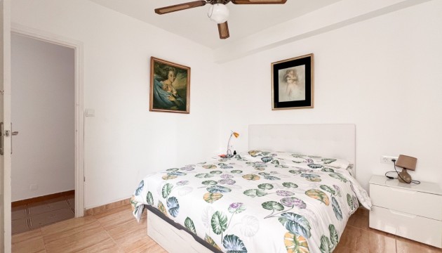 Resale - Apartment - Alicante