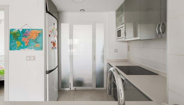 Resale - Apartment - Orihuela Costa - La Zenia