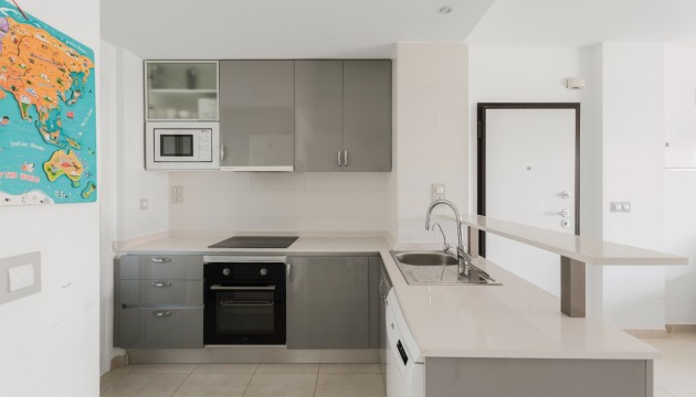 Resale - Apartment - Orihuela Costa - La Zenia