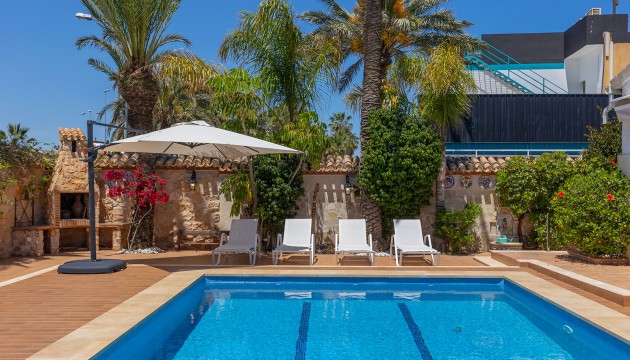 Resale - Detached Villa - Orihuela Costa - Punta Prima