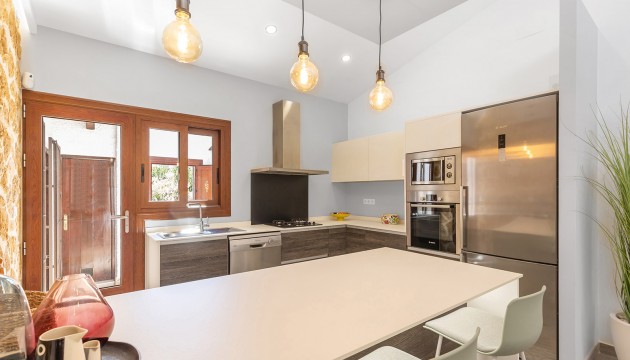 Resale - Detached Villa - Orihuela Costa - Punta Prima