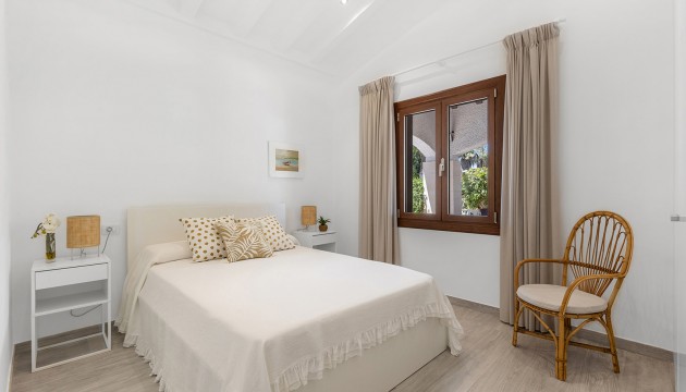 Resale - Detached Villa - Orihuela Costa - Punta Prima