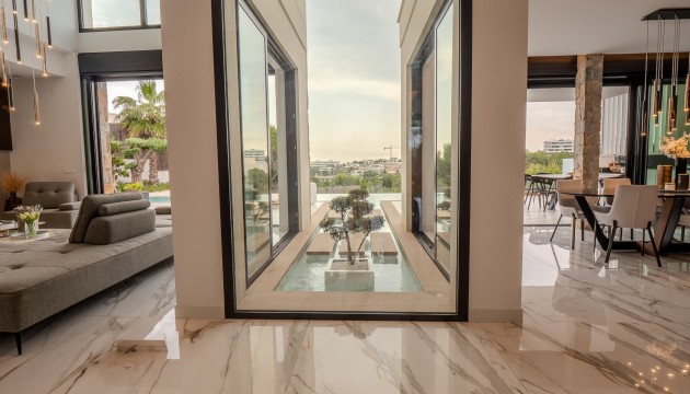 Resale - Detached Villa - Orihuela Costa - Las Colinas Golf