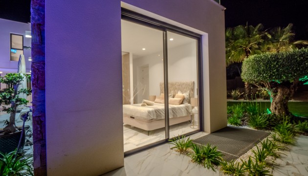 Resale - Detached Villa - Orihuela Costa - Las Colinas Golf