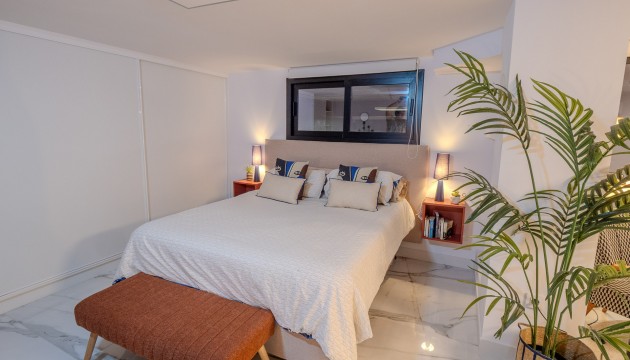 Resale - Detached Villa - Orihuela Costa - Las Colinas Golf