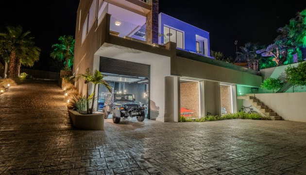 Resale - Detached Villa - Orihuela Costa - Las Colinas Golf