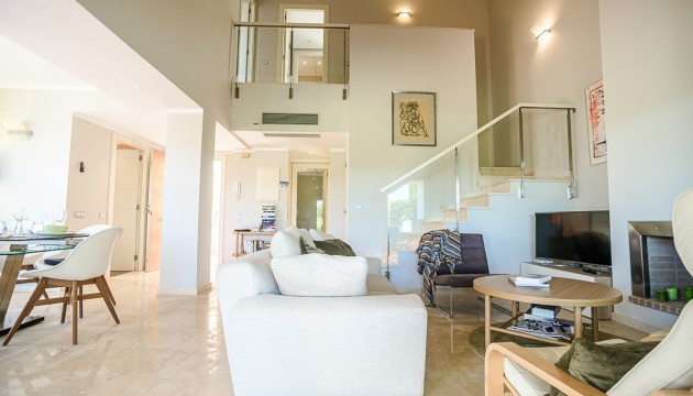 Resale - Detached Villa - San Miguel de Salinas - Las Colinas Golf