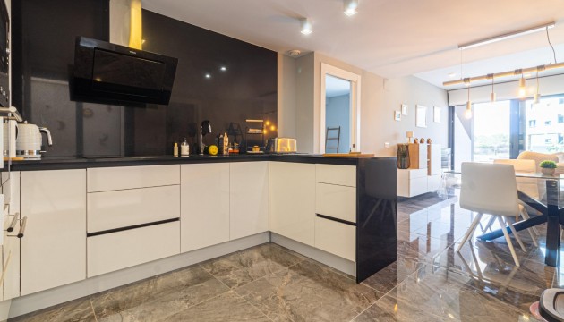 Resale - Apartment - Orihuela Costa - La Florida