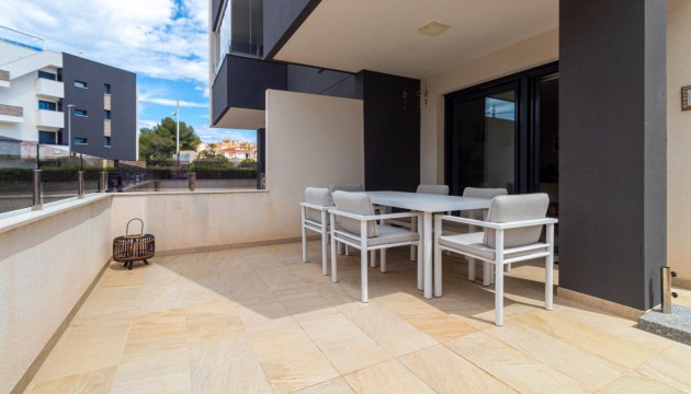 Resale - Apartment - Orihuela Costa - La Florida