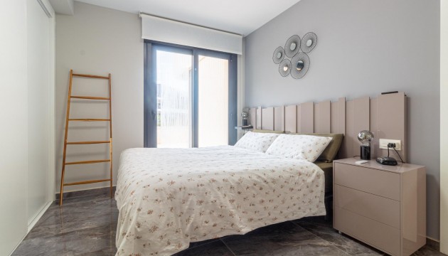 Resale - Apartment - Orihuela Costa - La Florida