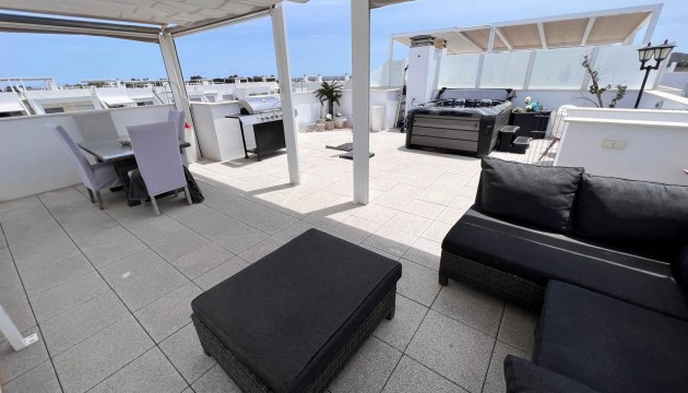 Reventa - Apartamento - Vistabella Golf