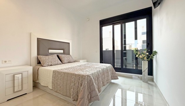 Resale - Detached Villa - Orihuela Costa - Lomas de Cabo Roig