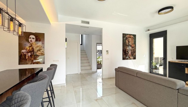 Resale - Detached Villa - Orihuela Costa - Lomas de Cabo Roig