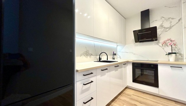 Herverkoop - Herenhuis - Orihuela