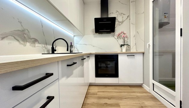 Herverkoop - Herenhuis - Orihuela