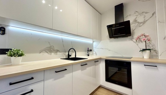 Herverkoop - Herenhuis - Orihuela